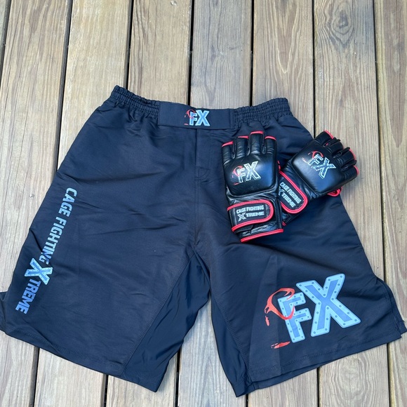 Men’s MMA shorts - Picture 1 of 9